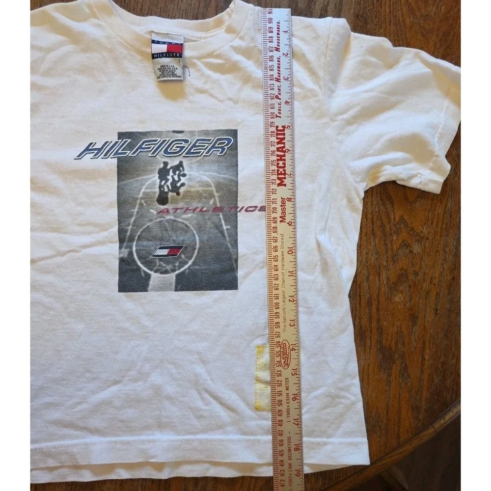 vintage tommy hilfiger White t-shirt youth kids size 7 00s made in USA Basketbal